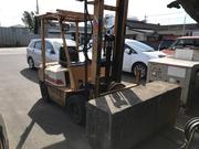 大型車やフォークリフトなどのタイヤ交換もＯＫ！パーツの持込取り付け大歓迎です！