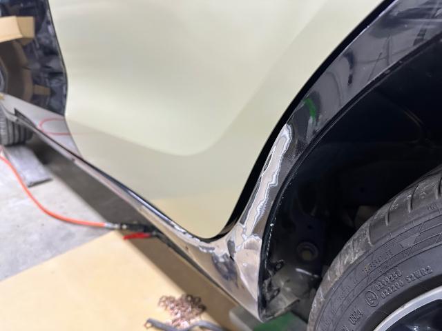 スズキ　スイフトスポーツ左側面修理・
鈑金塗装・板金・外装補修