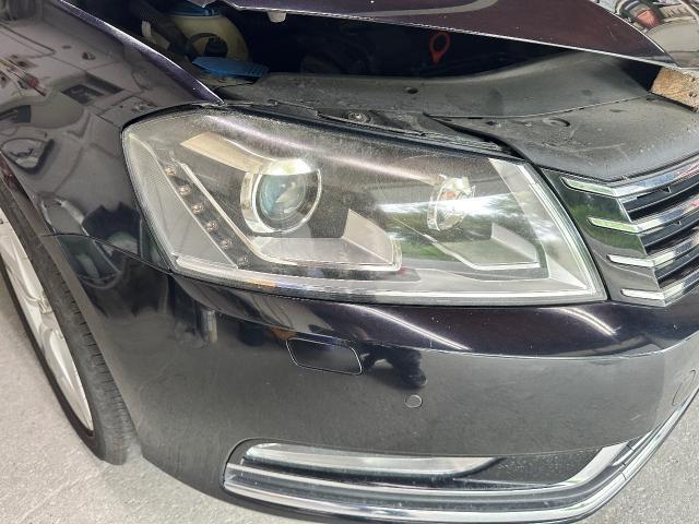 フォルクスワーゲン　パサートワゴン　ボンネット塗装劣化修理
・剥離・鈑金塗装 