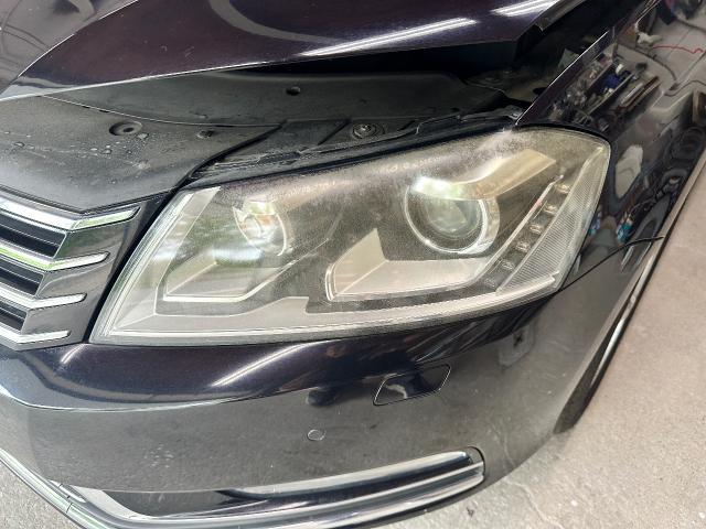 フォルクスワーゲン　パサートワゴン　ボンネット塗装劣化修理
・剥離・鈑金塗装 