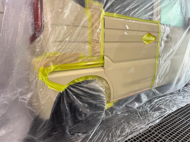 スズキ　スペーシア　スライドドア、クォーター修理・
鈑金塗装 ・キズ・へこみ直し