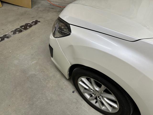 スバル　インプレッサ　フロントフェンダー修理 
鈑金塗装 ・キズ・へこみ直し