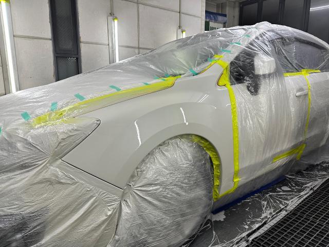 スバル　インプレッサ　フロントフェンダー修理 
鈑金塗装 ・キズ・へこみ直し