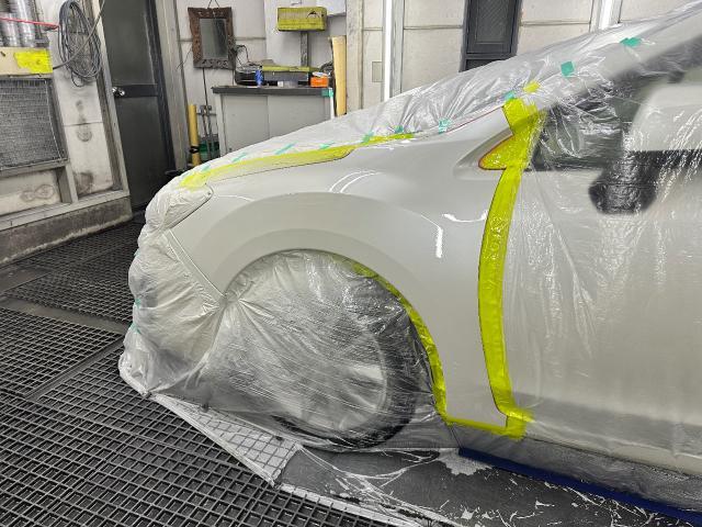 スバル　インプレッサ　フロントフェンダー修理 
鈑金塗装 ・キズ・へこみ直し