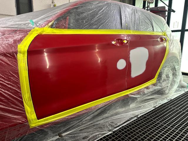 BMW 118i  フロントドア、リヤドア修理
鈑金塗装 ・傷へこみ直し