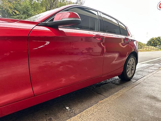 BMW 118i  フロントドア、リヤドア修理
鈑金塗装 ・傷へこみ直し