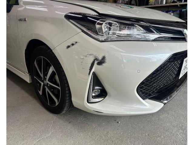 トヨタ　カローラアクシオ　フロントバンパー修理 
・鈑金塗装 ・キズ・へこみ直し