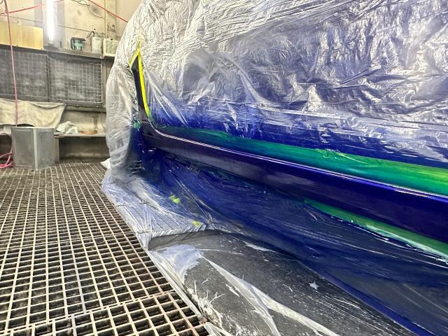 シトロエン　Ｃ４ ピカソ　バンパー、フェンダー、ロッカーパネル修理 ・鈑金塗装 ・キズ・へこみ直し