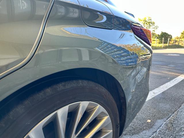 レクサス　ＥＳ300 クォーター、リヤバンパー修理 ・鈑金塗装 ・キズ・へこみ直し