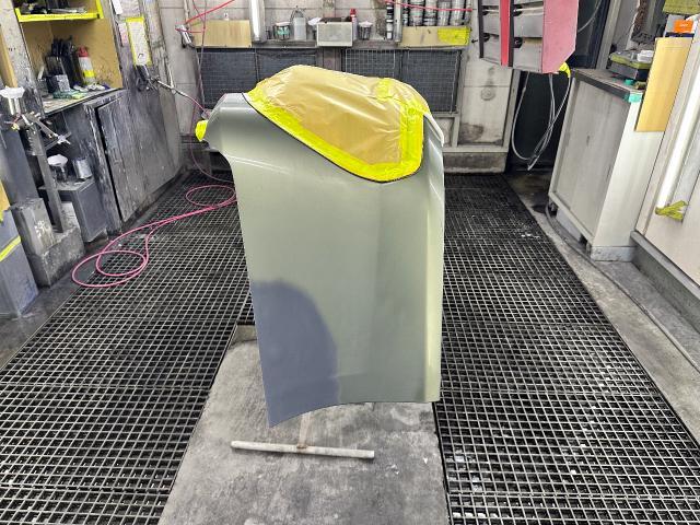 レクサス　ＥＳ300 クォーター、リヤバンパー修理 ・鈑金塗装 ・キズ・へこみ直し