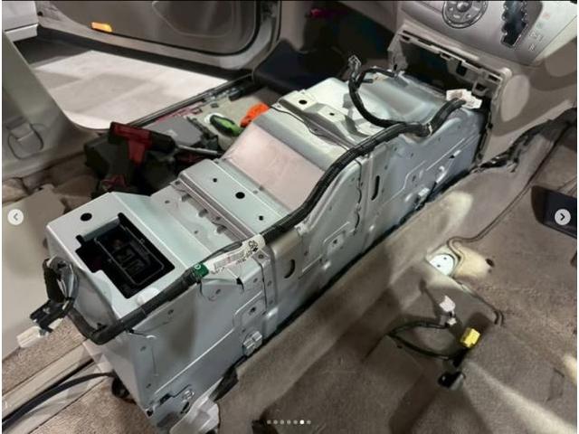 エスティマハイブリッド、2度目のバッテリー交換で復活！　ボルテージセンサー不良　AHR20W　奈良　針テラス