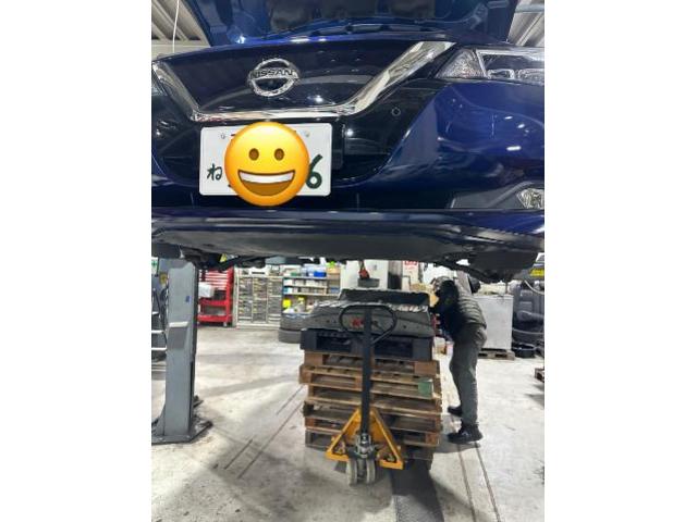 日産 ZE1 リーフ EVバッテリー載せ替え！16万kmからの復活　奈良市　針テラス近く　レッカー　持込タイヤ交換　パーツ取り付け　鈑金　塗装　事故修理　ハイブリッドバッテリーリビルト
