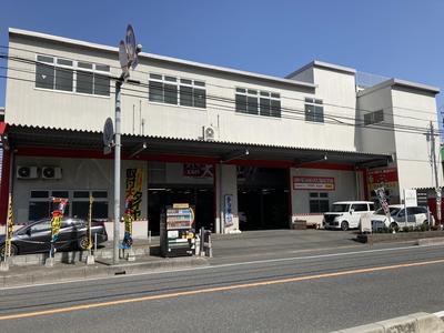 タイヤマルシェの画像