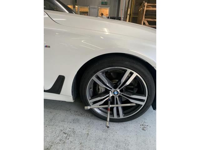 BMW 7シリーズ　持込タイヤ交換　245/40R20
持込タイヤ交換専門店タイヤマルシェ
埼玉県　戸田市　さいたま市　川口市　蕨市　和光市　東京都北区　板橋区　練馬区