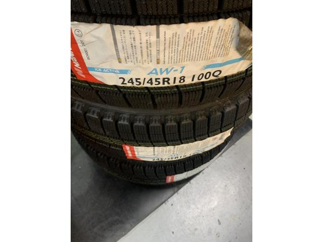 メルセデスベンツ　Vクラス　持込タイヤ交換　直送　245/45R18
