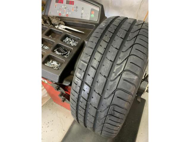 アウディ　Q3　RS　タイヤ交換　持ち込み　直送　255/35R20
タイヤ交換専門店タイヤマルシェ
埼玉県　戸田市　川口　蕨　和光　さいたま　
東京都北区　練馬区　板橋区