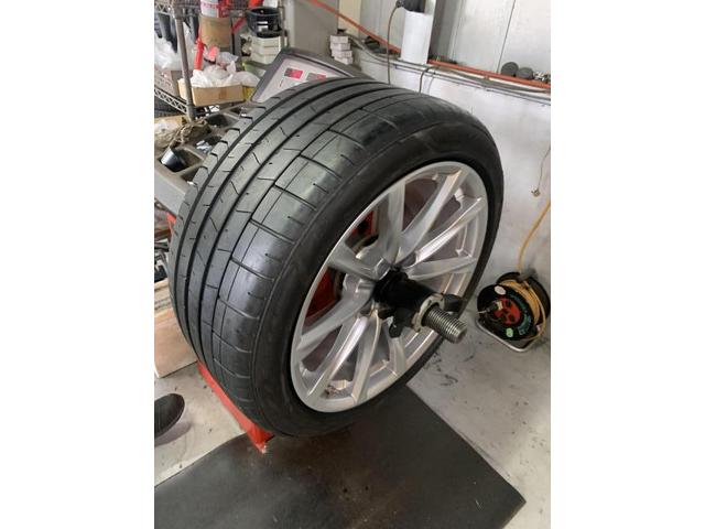 ポルシェ 718 タイヤ交換 持ち込み 直送 265/40R19 タイヤ交換 ポルシェ 718 タイヤ交換 持ち込み 直送 265/40R19 タイヤ交換