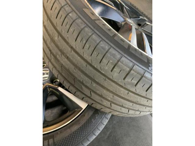 ホンダ　オデッセイ　タイヤ交換　215/55R17
タイヤマルシェ　埼玉県


