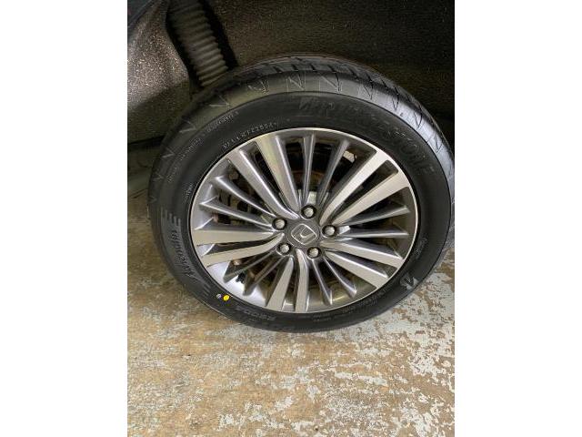 ホンダ オデッセイ ホイール・タイヤ交換 215/55R17
タイヤマルシェ