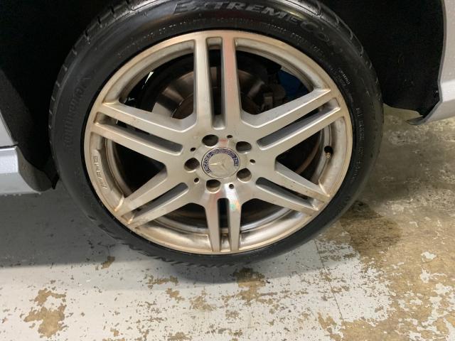 メルセデス・ベンツ　Ｅクラス　ホイール・タイヤ交換
245/40R18 265/35R18