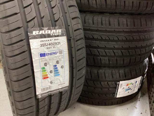 ボルボ　ＸＣ６０　ホイール・21インチタイヤ交換