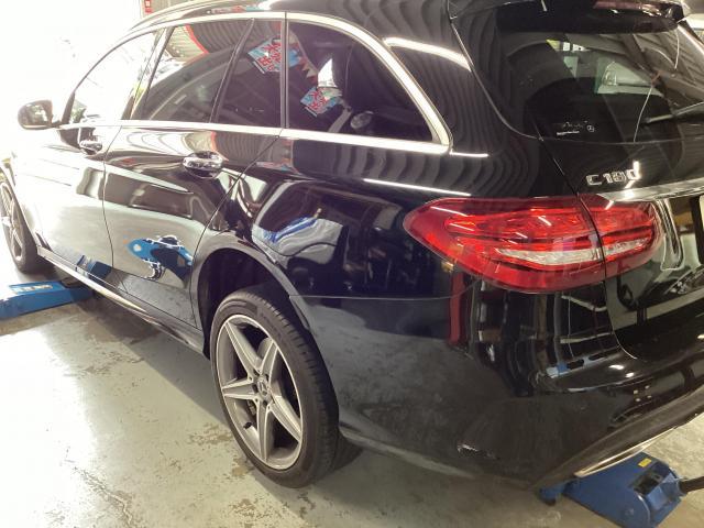 メルセデス・ベンツ　Ｃクラス　18インチタイヤ交換