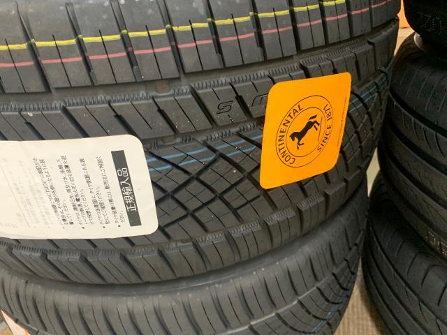 メルセデス・ベンツ　Ｅクラス　ホイール・タイヤ交換
245/40R19 275/35R19