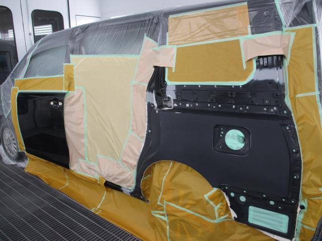 トヨタ ヴォクシー　板金塗装修理　知立市のお客様　 左側面後部修理