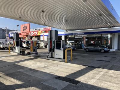 ガソリンスタンド