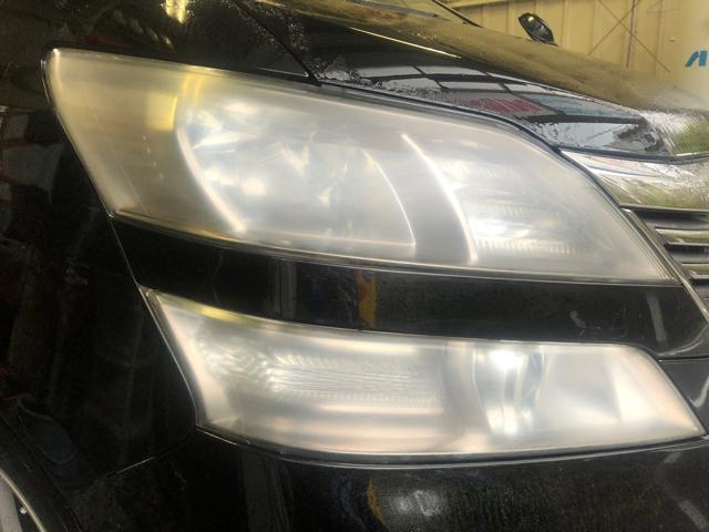トヨタ　ヴェルファイア　ヘッドライトコーティング
東京都　日野市