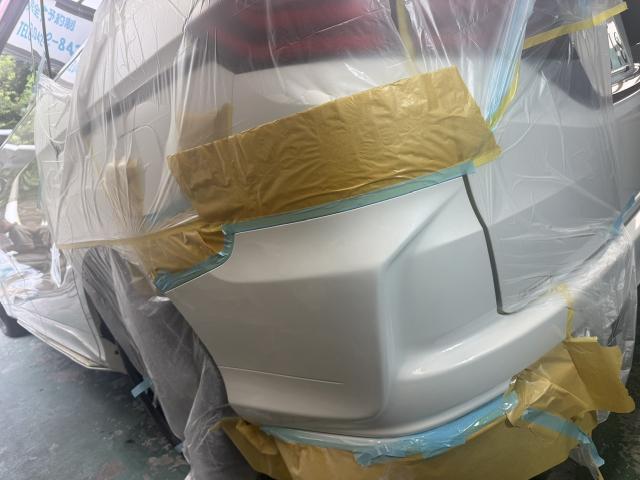 ホンダ　オデッセイハイブリッド　簡易鈑金塗装