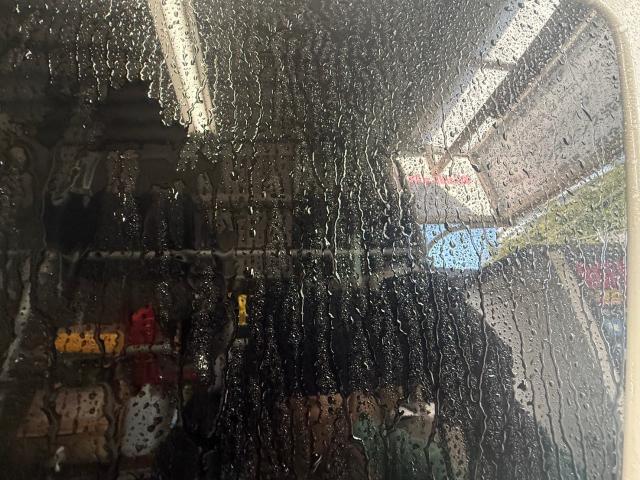 トヨタ　ハイエースワゴン　ボディコーティング