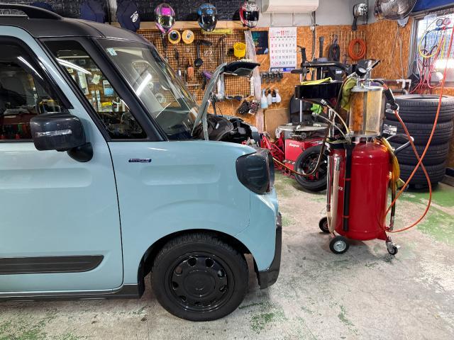 スズキ　スペーシアギア　タイヤ交換