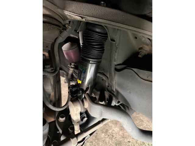 トヨタ　ハイエースバン　持込取付