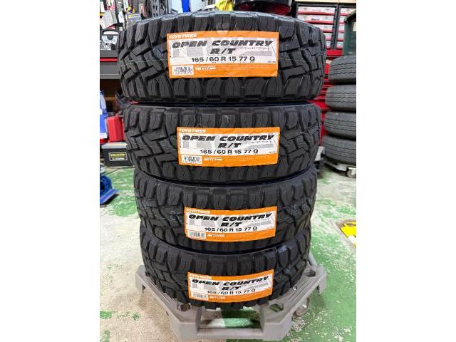 三菱　デリカＤ：２　タイヤ交換