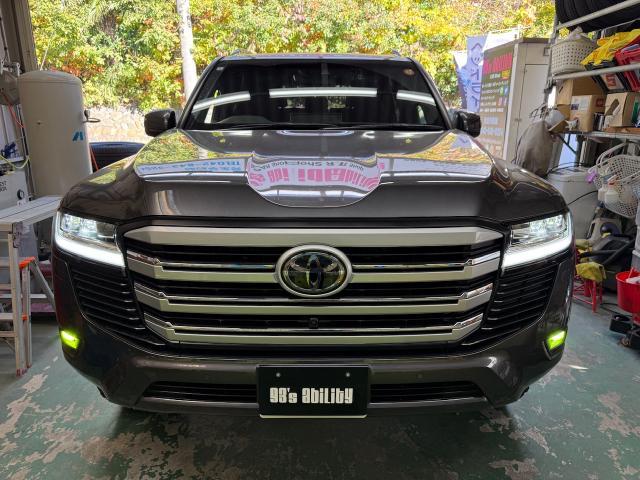 トヨタ　ランドクルーザー　ライト・ウィンカー類交換