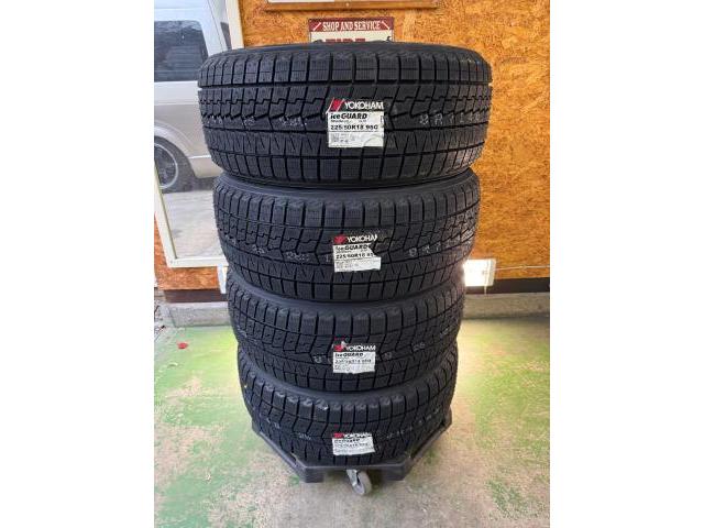 マツダ　アテンザワゴン　タイヤ交換