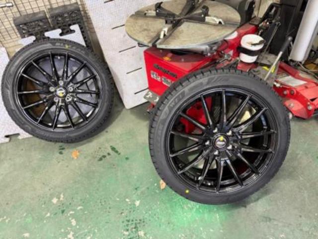 マツダ　ＭＡＺＤＡ３ファストバック　ホイール・タイヤ交換