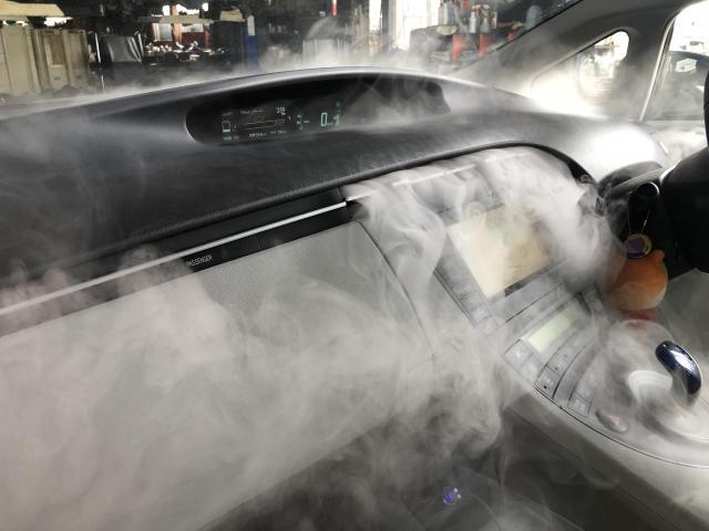 MAZDA マツダ CX５ エアコンクリーニング エバポレーター洗浄 車 臭い 福岡 熊本 久留米 佐賀 長崎 大分 宮崎 鹿児島 広川 柳川 大木 大川 みやま 筑後 八女 うきは 大牟田 北九州 糸島 宗像 糟屋 広島 岡山 山口 全国