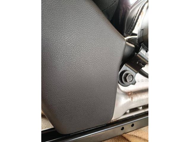 HONDA ホンダ ＣＲＶハイブリッド 特殊清掃 嘔吐 灯油 保険対応 車内クリーニング 福岡 久留米 三潴 城島 近く