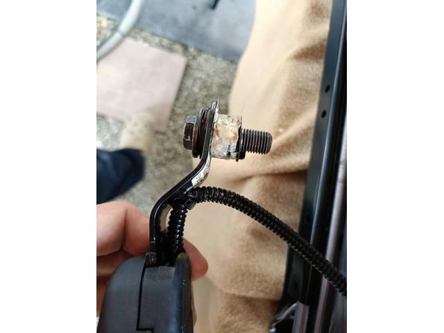 HONDA ホンダ ＣＲＶハイブリッド 特殊清掃 嘔吐 灯油 保険対応 車内クリーニング 福岡 久留米 三潴 城島 近く