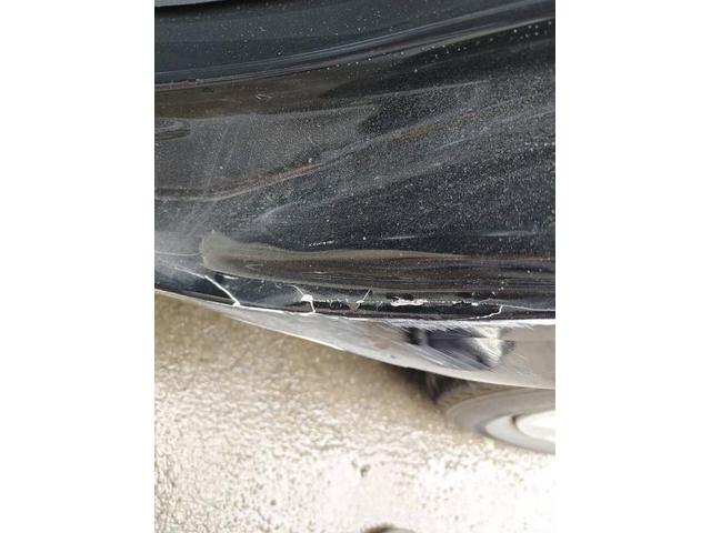 TOYOTA　アクア　左ドア　左クウォーター　左ロッカーパネル　リアバンパー　鈑金塗装　群馬県　伊勢崎市