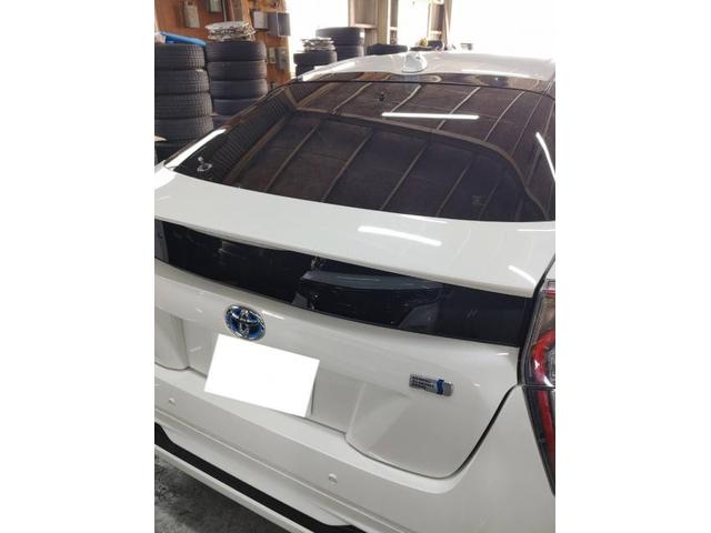 TOYOTA　プリウス　リア2面フィルム施工　IR3％　群馬県　伊勢崎市