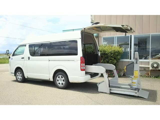 福祉車両のレンタカーございます