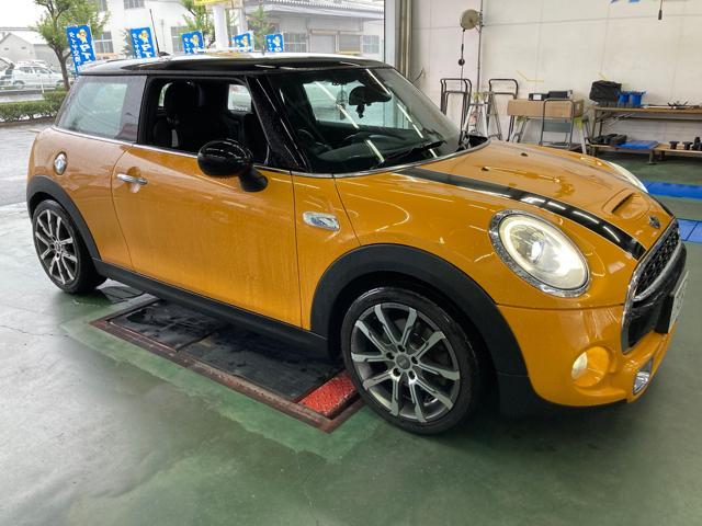 ＭＩＮＩ　ミニクーパーＳ　Ｆ５６　レムスマフラー取り付け　米原　米子市　鳥取県