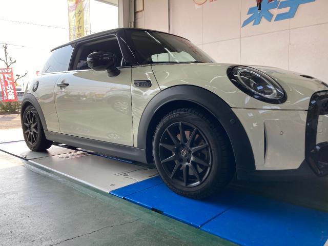 ＭＩＮＩ　ミニクーパーＳ　ＫＷ車高調取り付け、１Ｇ締め　グランドスラム米子　米原　米子市　鳥取県