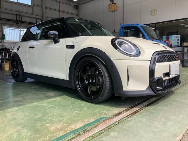 ＭＩＮＩ　ミニクーパーＳ　Ｆ５６　レムスマフラー取り付け　米原　米子市　鳥取県