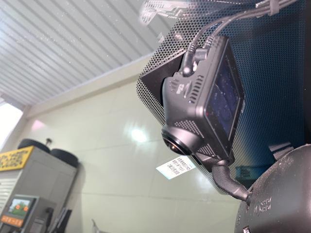 鹿児島市　伊敷　ドライブレコーダー　３６０度　前後　ドラレコ取り付け　ハリアー　