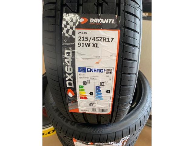 スバルBRZ 17インチ DAVANTI DX640 215/45R17 タイヤ取り付け スバルBRZ 17インチ DAVANTI DX640 215/45R17 タイヤ取り付け