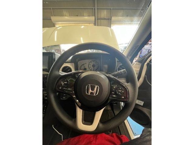 ホンダ　Ｎ－ＯＮＥ　ハンドル交換　三重県亀山市　亀山市ステアリング交換　　N-ONE　タイヤ交換